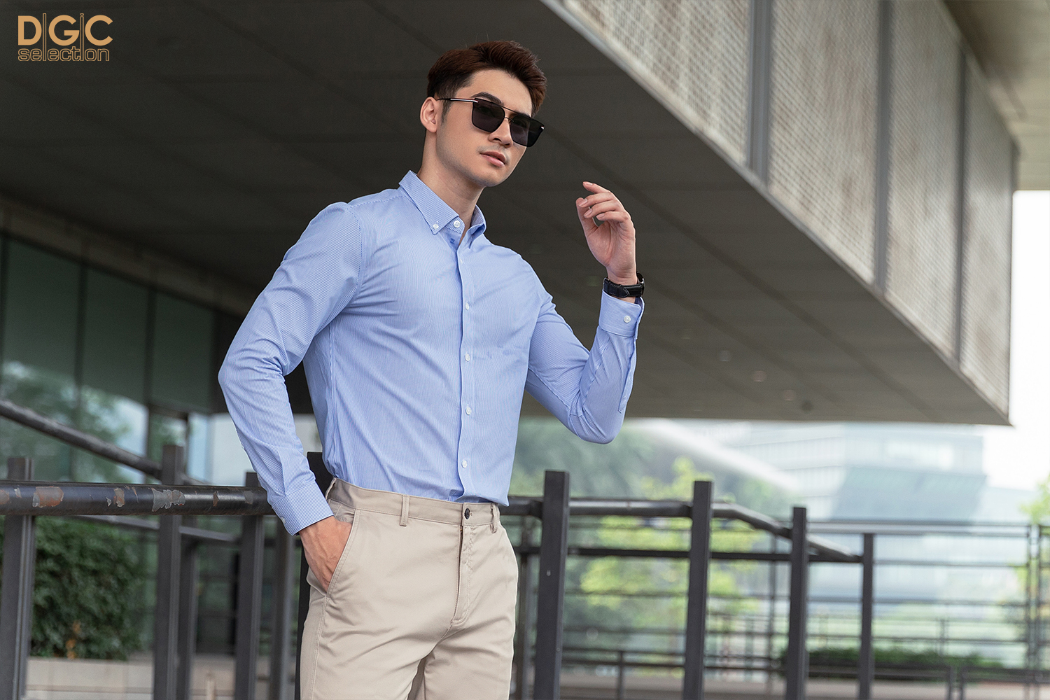 Some shades of blue, from bight to dark, they all brings a positive feelings, especially calm & relaxation.